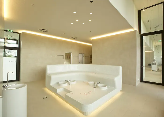 Hotel Kloster Haydau 4*