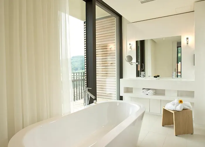 Hotel Kloster Haydau 4*